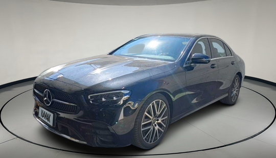 Mercedes Benz • Clase E