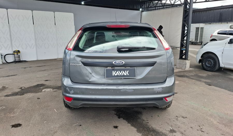 Ford Focus Ii II 1.6 STYLE Hatchback 2010