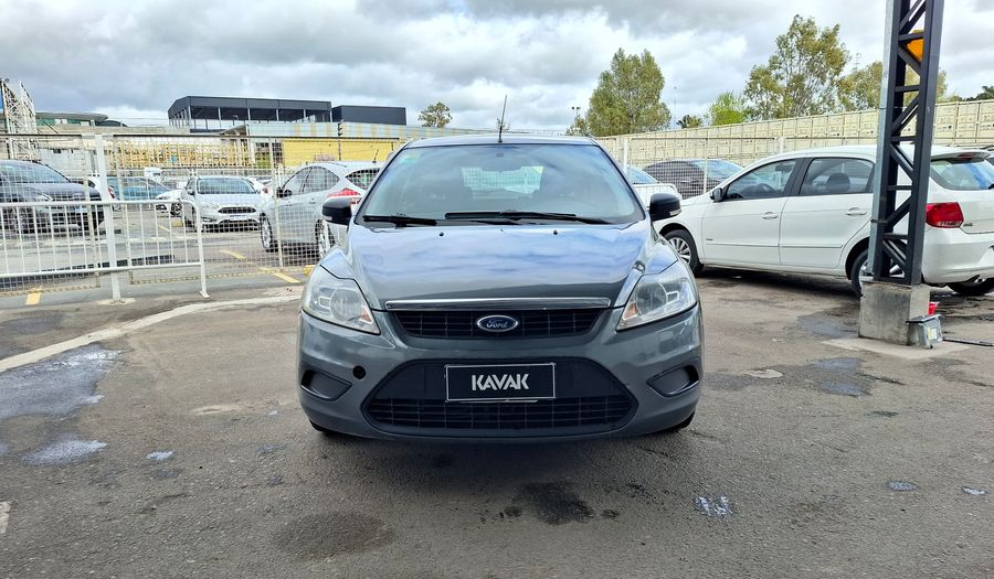 Ford Focus Ii II 1.6 STYLE Hatchback 2010