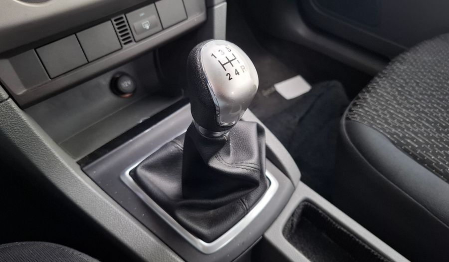 Ford Focus Ii II 1.6 STYLE Hatchback 2010