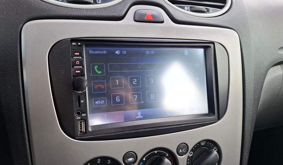 Ford Focus Ii II 1.6 STYLE Hatchback 2010