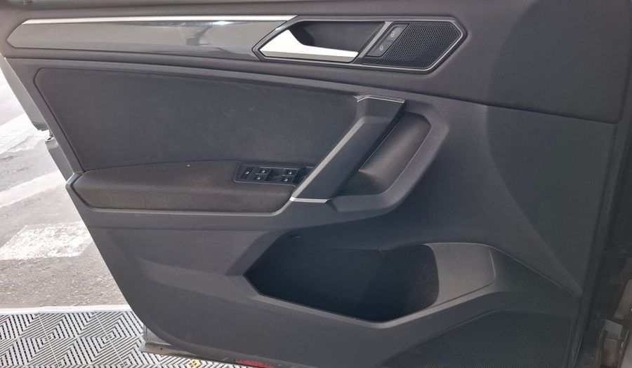 Volkswagen Tiguan Allspace 2.0 TSI DSG 4WD COMFORTLINE TECHO Suv 2018
