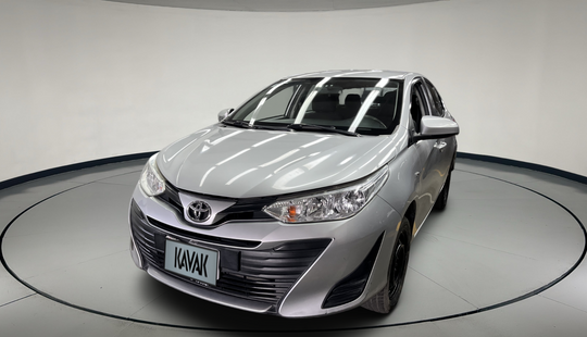 Toyota • Yaris