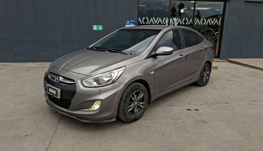 Hyundai • Accent