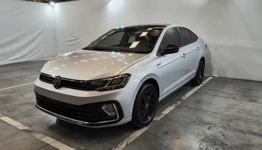 Volkswagen • Virtus