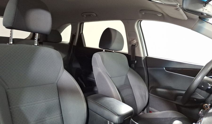 Kia Sorento 2.4 LX AUTO Suv 2020