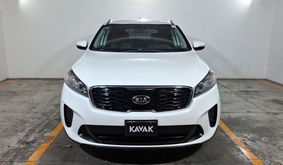 Kia Sorento 2.4 LX AUTO Suv 2020