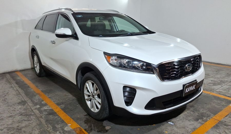 Kia Sorento 2.4 LX AUTO Suv 2020