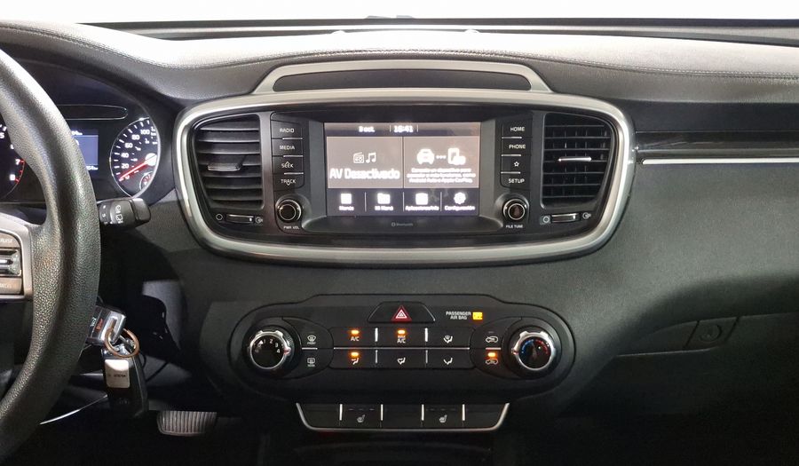 Kia Sorento 2.4 LX AUTO Suv 2020