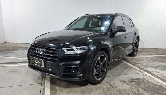 Audi • SQ5