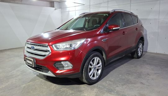 Ford • Escape