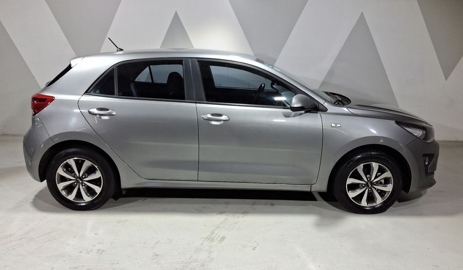 Kia Rio 1.6 LX Hatchback 2021