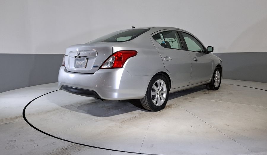 Nissan Versa 1.6 ADVANCE TA AC Sedan 2015