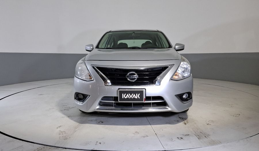Nissan Versa 1.6 ADVANCE TA AC Sedan 2015