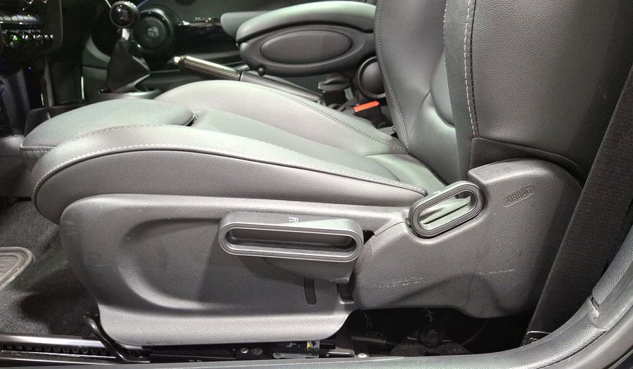Mini Cooper S 2.0 COOPER CLASSIC Hatchback 2023