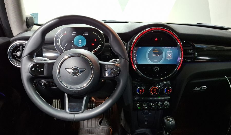 Mini Cooper S 2.0 COOPER CLASSIC Hatchback 2023