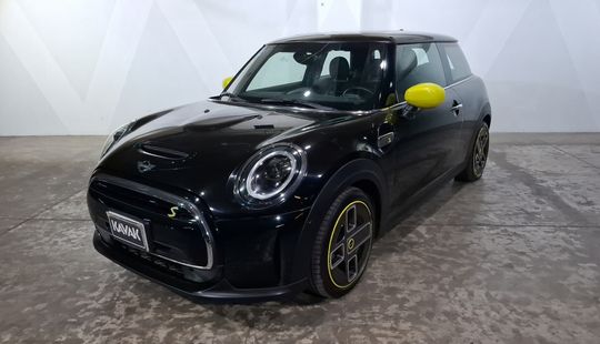 Mini • Cooper