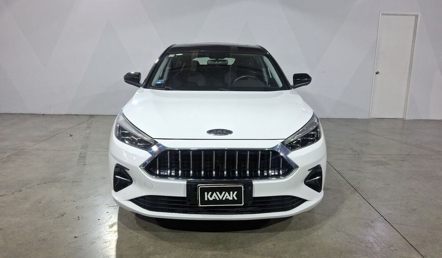 Jac J7 1.5 QUANTUM CVT Hatchback 2022