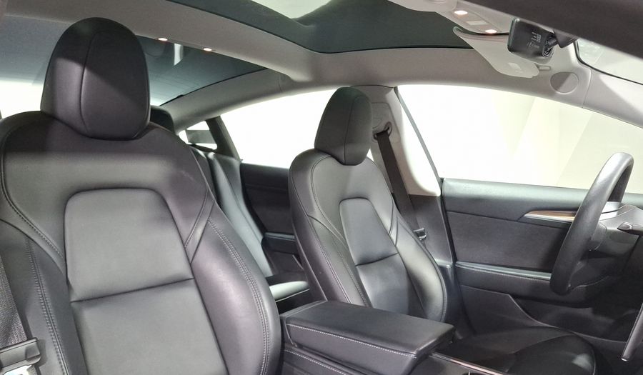 Tesla Model 3 BEV 50KWH STANDARD RANGE PLUS AUTO Sedan 2023