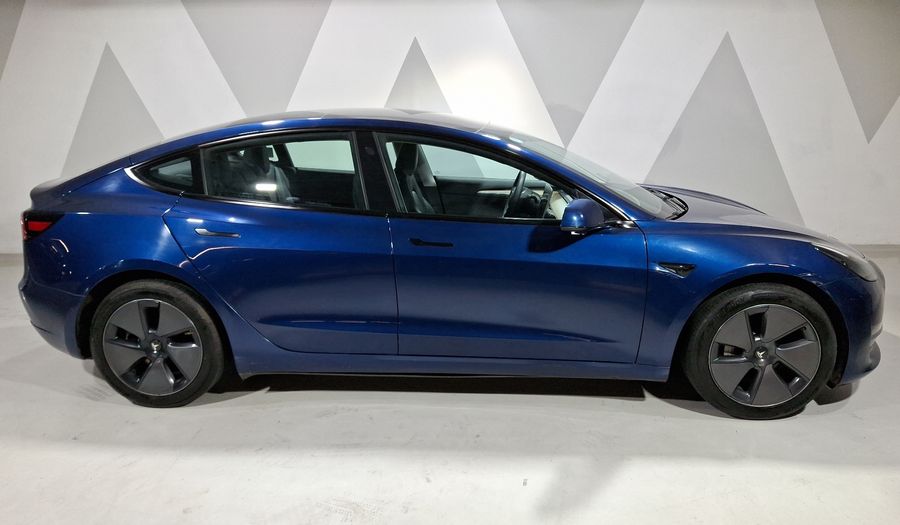Tesla Model 3 BEV 50KWH STANDARD RANGE PLUS AUTO Sedan 2023