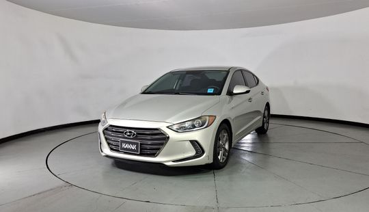 Hyundai • Elantra