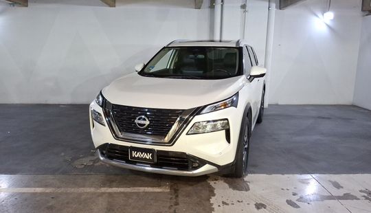 Nissan • X-Trail