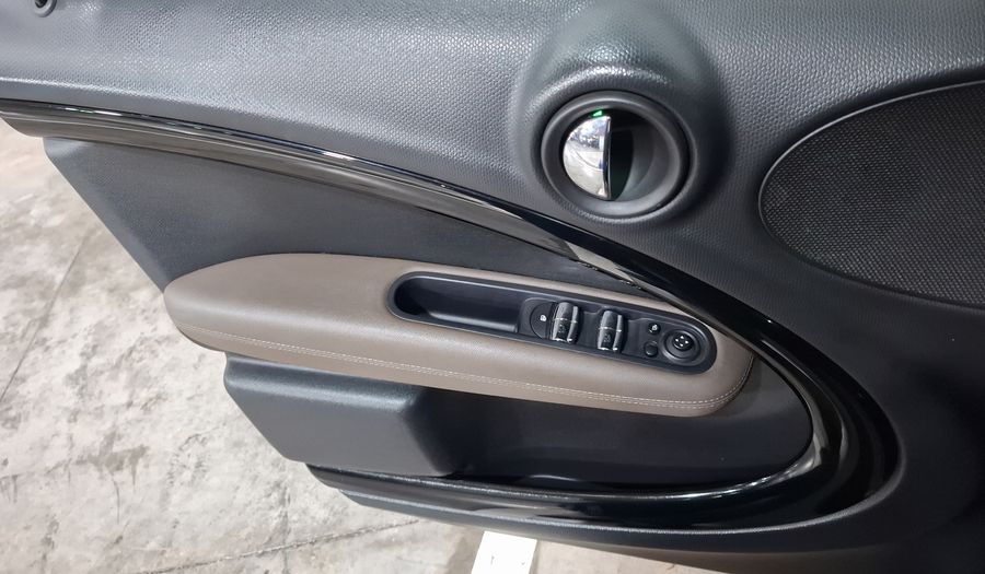 Mini Countryman 1.6 COOPER S HOT CHILI LCI AT Hatchback 2016