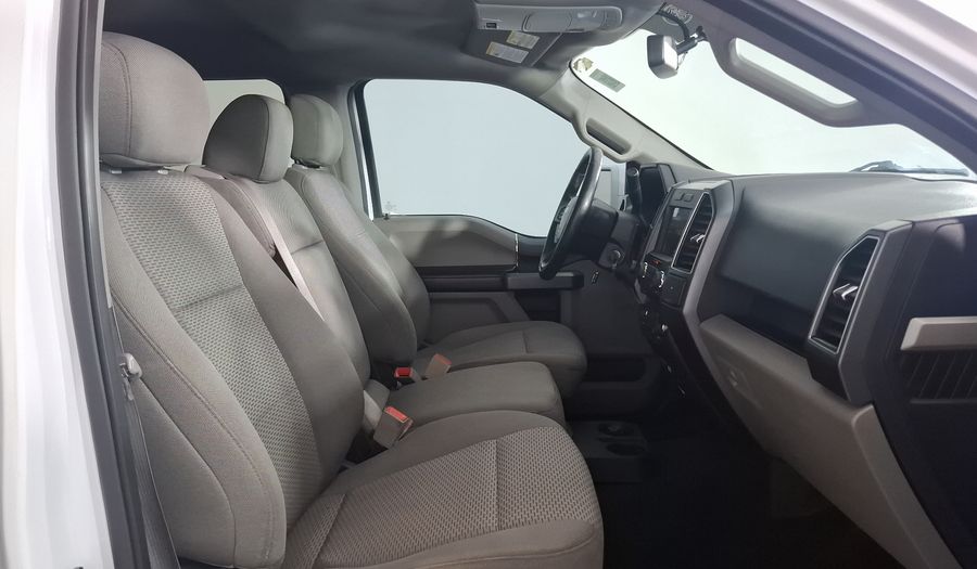Ford Lobo 5.0 LOBO XLT CREW CAB 4X2 AUTO Pickup 2018