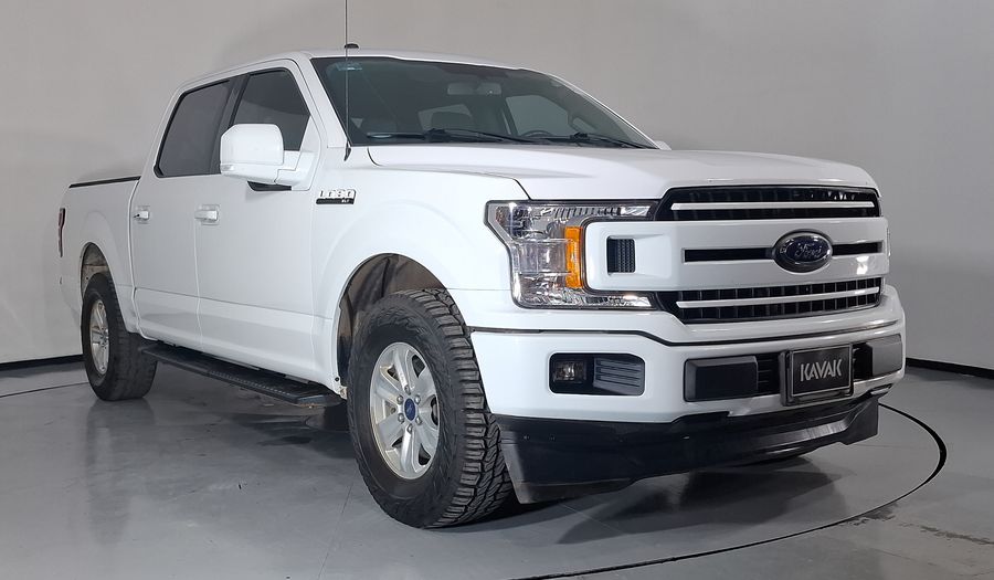 Ford Lobo 5.0 LOBO XLT CREW CAB 4X2 AUTO Pickup 2018