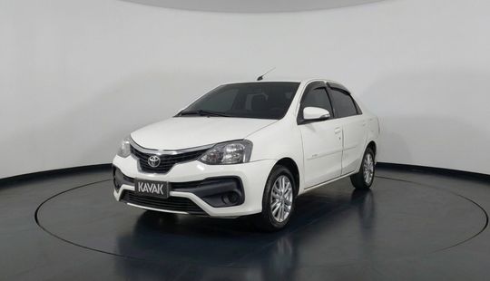 Toyota • Etios