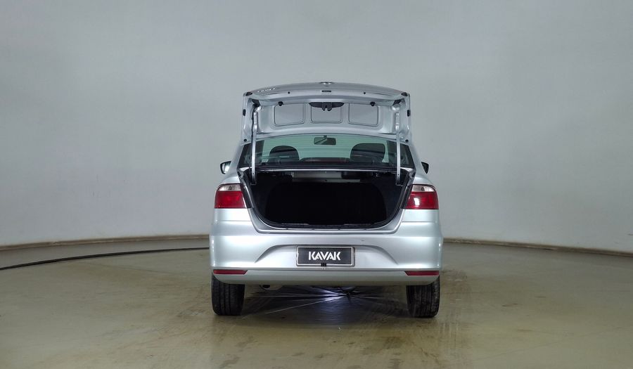 Volkswagen Voyage 1.6 TRENDLINE Sedan 2022