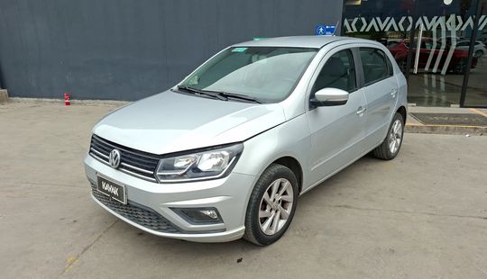 Volkswagen • Gol