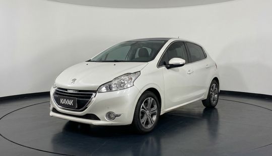 Peugeot • 208
