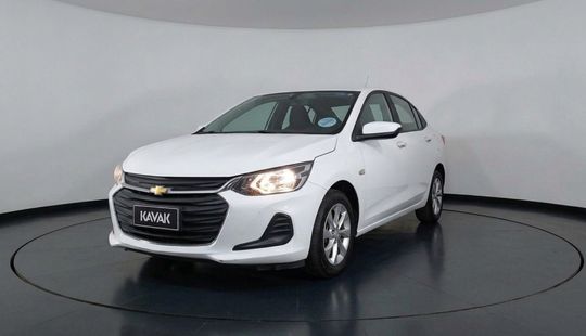 Chevrolet • Onix Plus