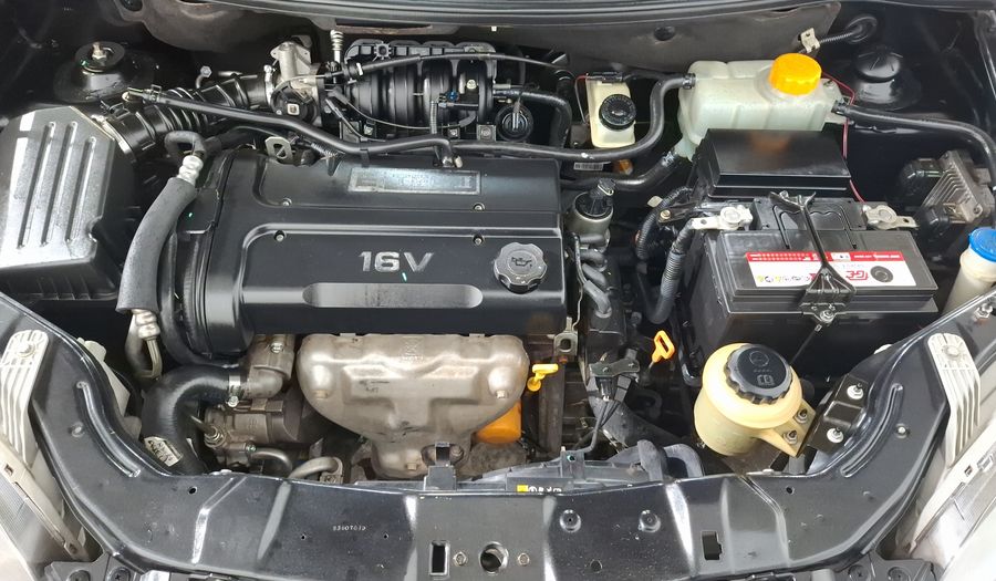 Chevrolet Aveo 1.6 AT J Sedan 2015