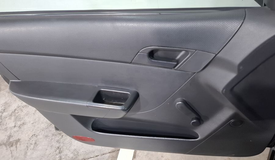 Chevrolet Aveo 1.6 AT J Sedan 2015