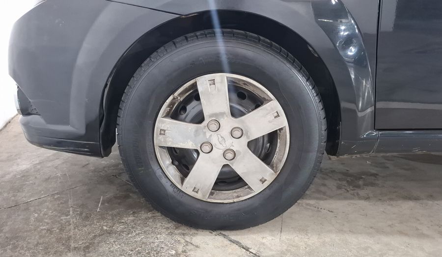 Chevrolet Aveo 1.6 AT J Sedan 2015