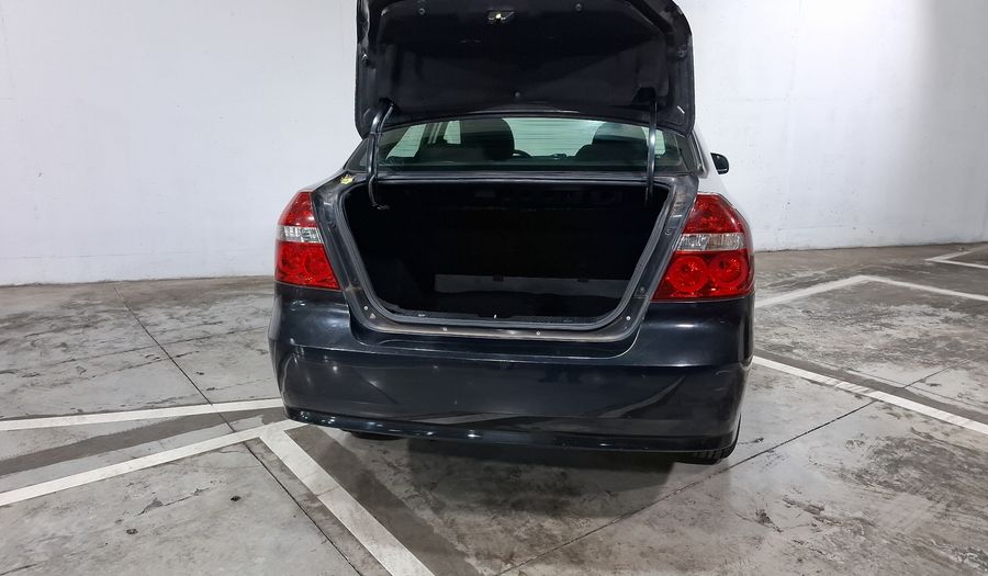 Chevrolet Aveo 1.6 AT J Sedan 2015