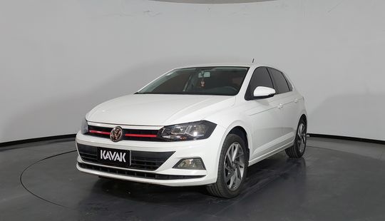 Volkswagen • Polo