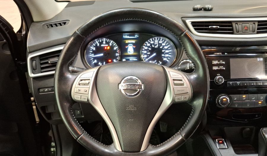 Nissan Qashqai 2.0 ADVANCE Hatchback 2016