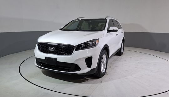 Kia • Sorento