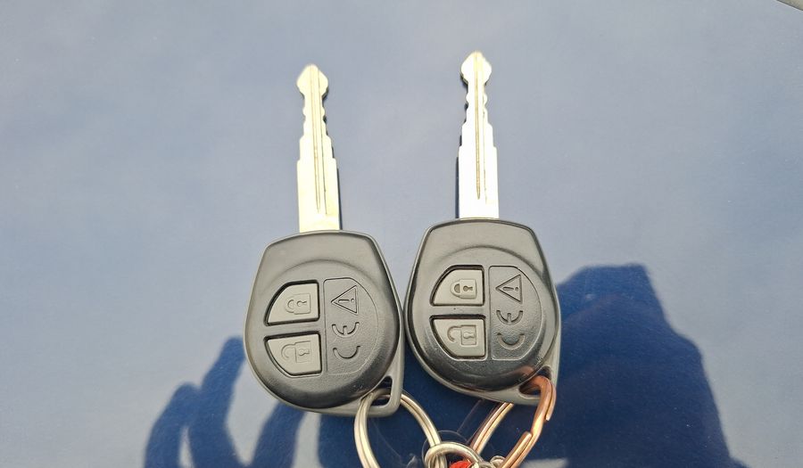 Suzuki Swift 1.2 AUTO GLX PLUS Hatchback 2023