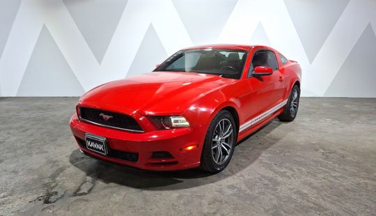 Ford • Mustang