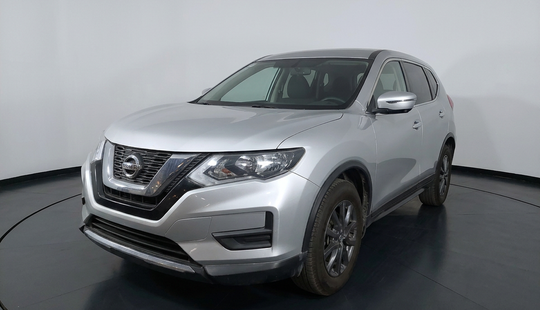 Nissan • X-Trail