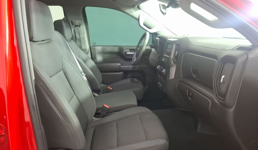 Chevrolet Silverado 1500 5.3 SILVERADO CUSTOM K AUTO 4WD Pickup 2023