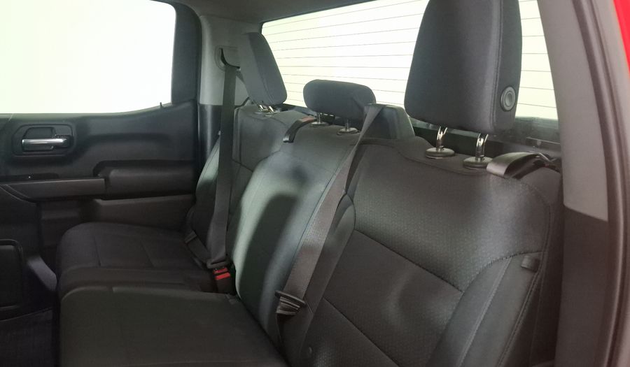 Chevrolet Silverado 1500 5.3 SILVERADO CUSTOM K AUTO 4WD Pickup 2023