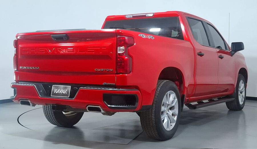 Chevrolet Silverado 1500 5.3 SILVERADO CUSTOM K AUTO 4WD Pickup 2023