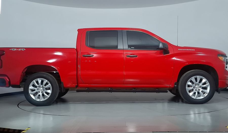 Chevrolet Silverado 1500 5.3 SILVERADO CUSTOM K AUTO 4WD Pickup 2023