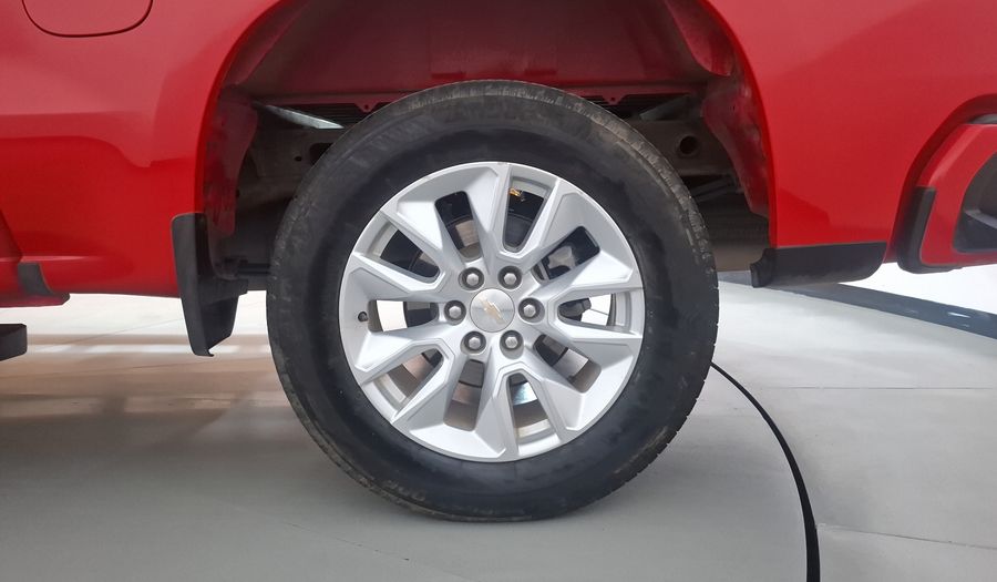 Chevrolet Silverado 1500 5.3 SILVERADO CUSTOM K AUTO 4WD Pickup 2023