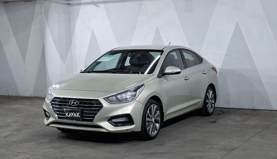 Hyundai • Accent